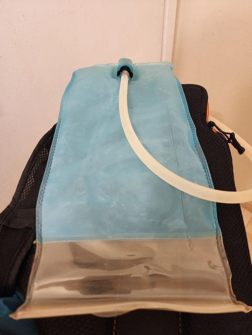 Nishiki Adult Oswego 70 oz. Hydration Pack/Water Bladder/Comparable to Camelbak